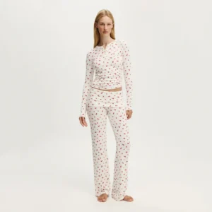 QinQin Custom Printing Spring V-neck Comfortable Breathable Long Sleeve and Pants Pajama Set for Women Nightwear Sleepwear
