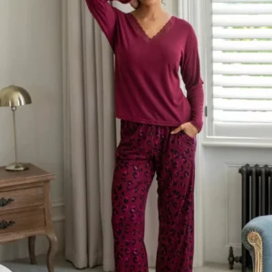QinQin Super Soft Cozy Comfortable Women's Long-sleeve and Pants Pajamas Sets With Lace Details Breathable Loungewear for Home
