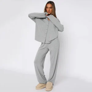 QinQin Plus Size Elegant Bamboo Sleepwear Women's Pajamas Set with Front Logo Support Soft Classic Loose Fit