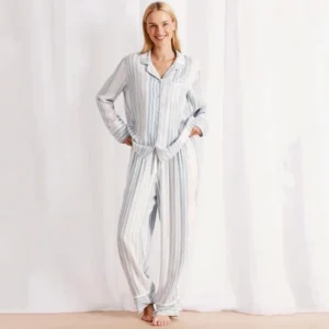 QinQin Super Soft Stylish Elegant Casual Comfortable Breathable V-neck Women's Sleepwear Pajama Sets Warm Cozy Autumn Spring