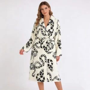 QinQin Custom Winter Women's Long-Sleeve Fleece Robe with Pocket Elegant Casual Nightgown Soft & Breathable Warm Homewear